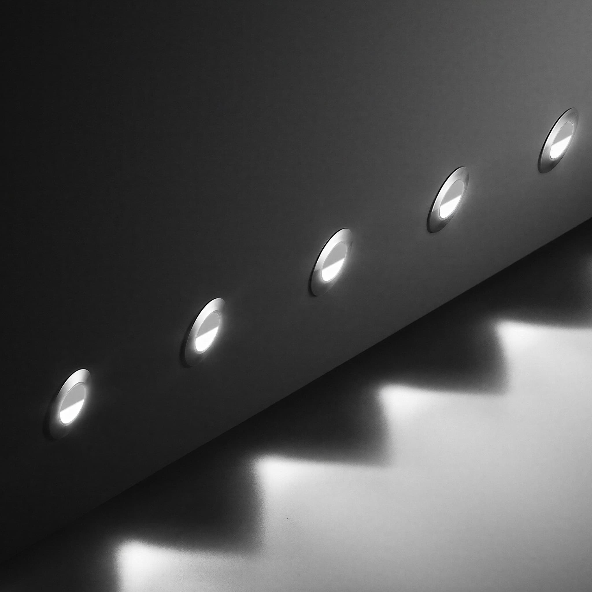 NANOLED