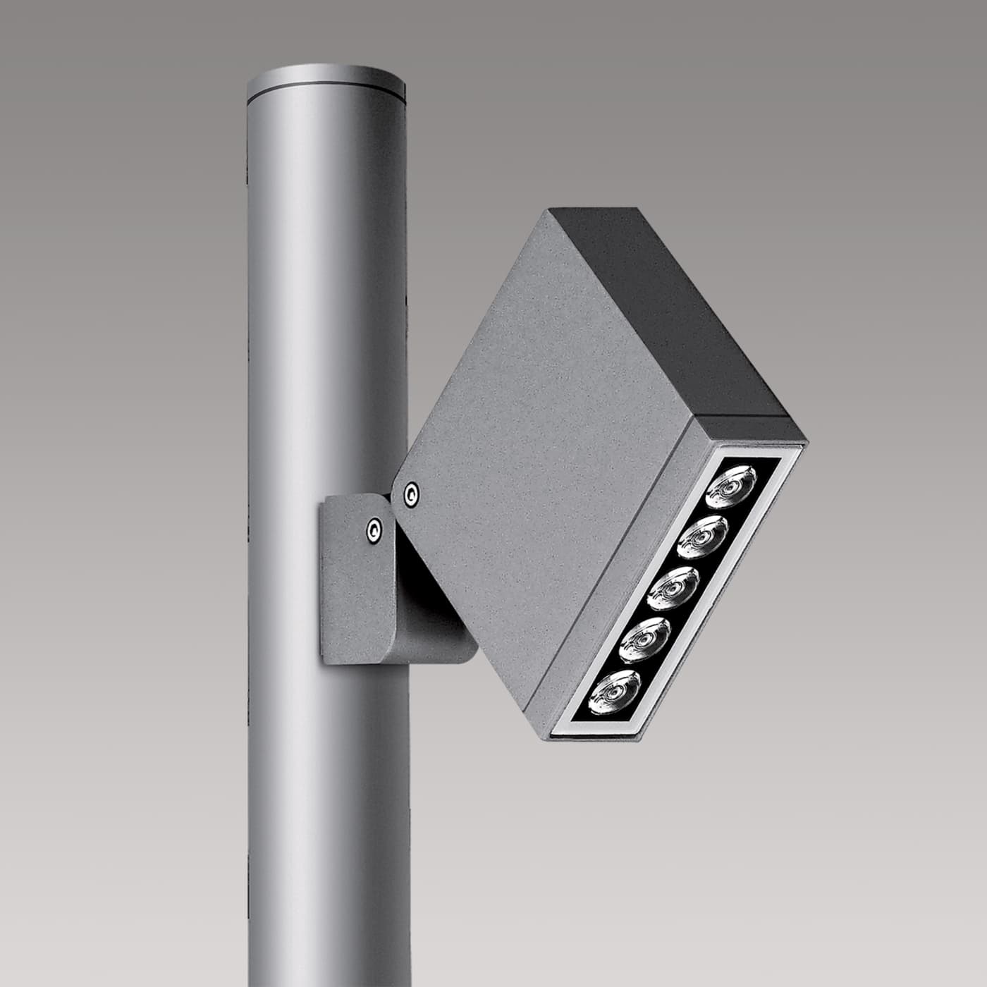 Keen for side-entry mounting