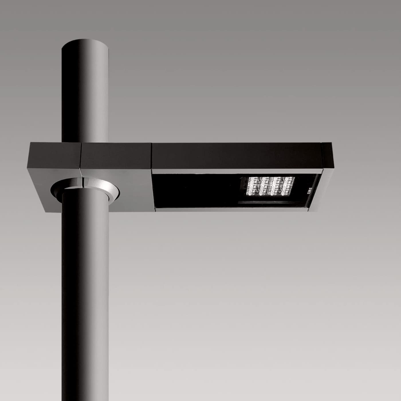 Avenue 16 LED