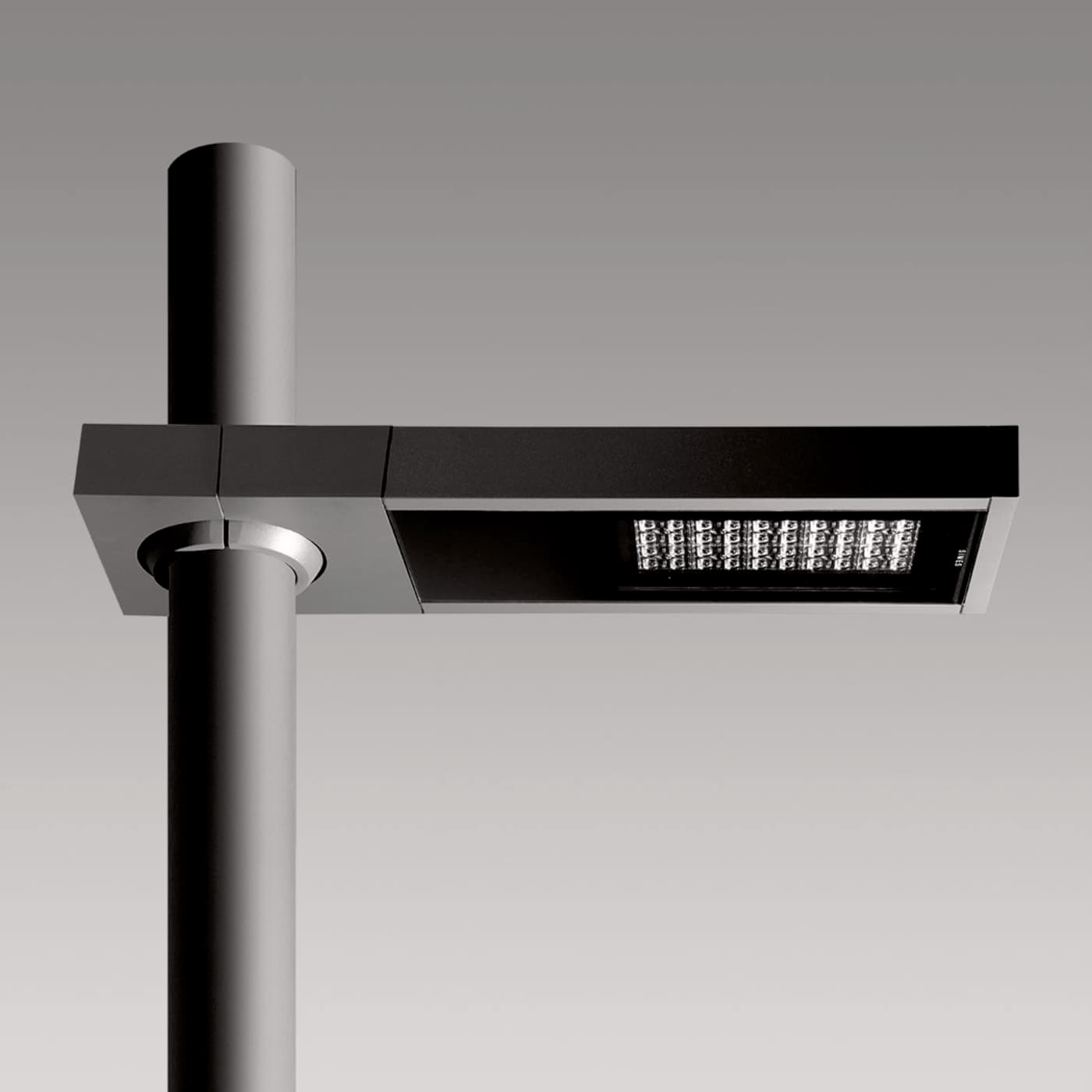 Avenue 40 LED